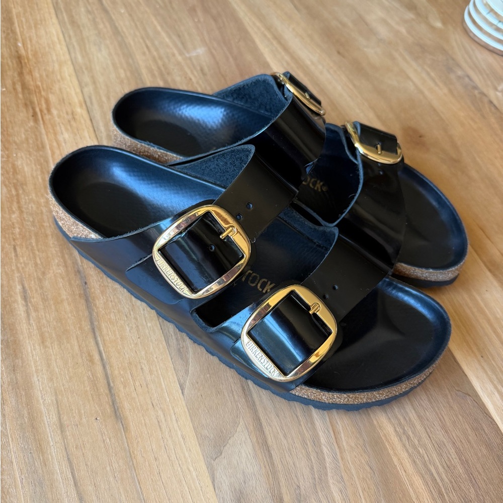 Birkenstock Arizona Big Buckle High Shine Patent Sandals with Gold Buckles 40